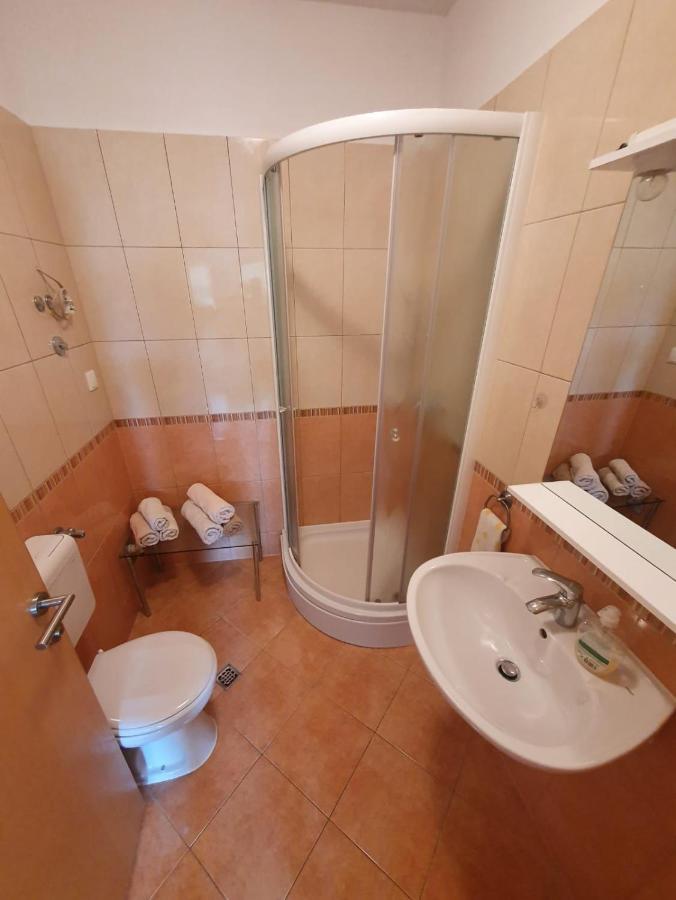 Villa Apartments Joseph Kaštela Dış mekan fotoğraf